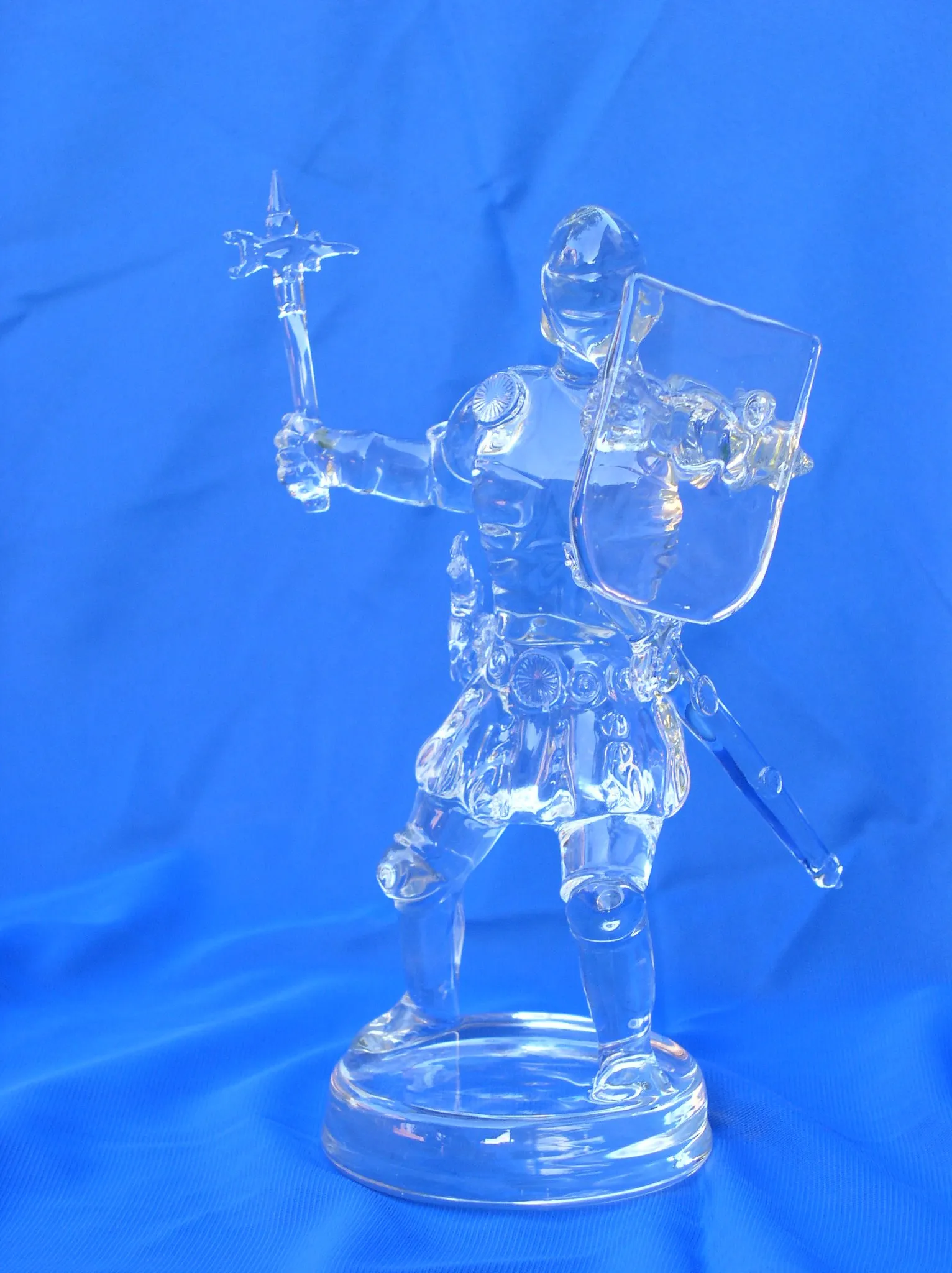 Glass sculpture: Knight — view 5