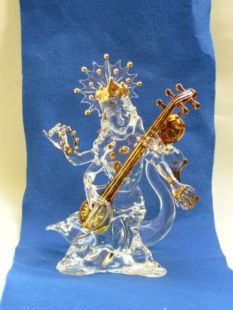 Glass sculpture: Saraswati — view 7