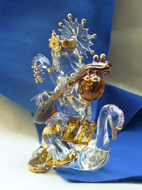 Glass sculpture: Saraswati — view 12