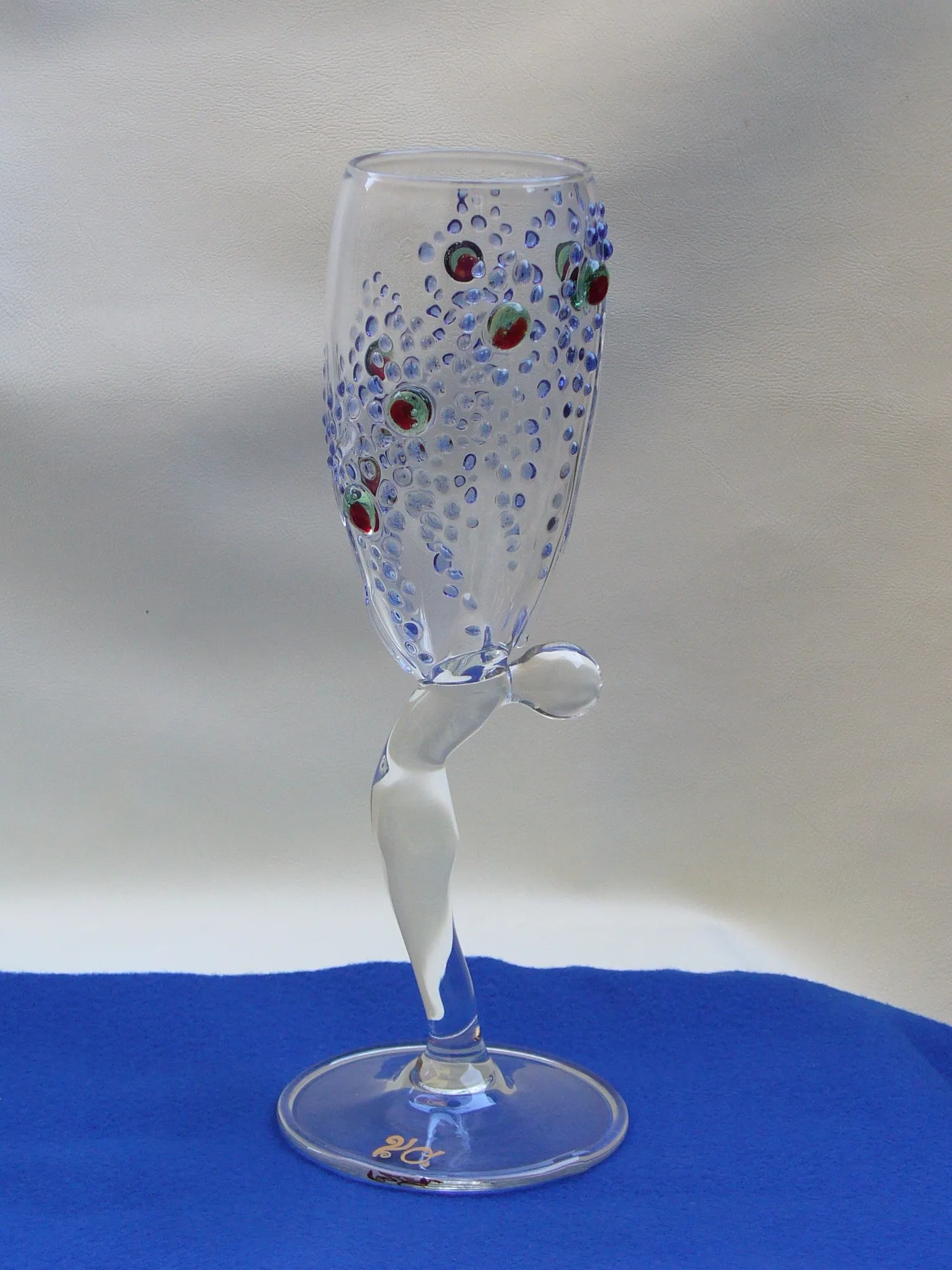 Glass sculpture: Glasses — view 2